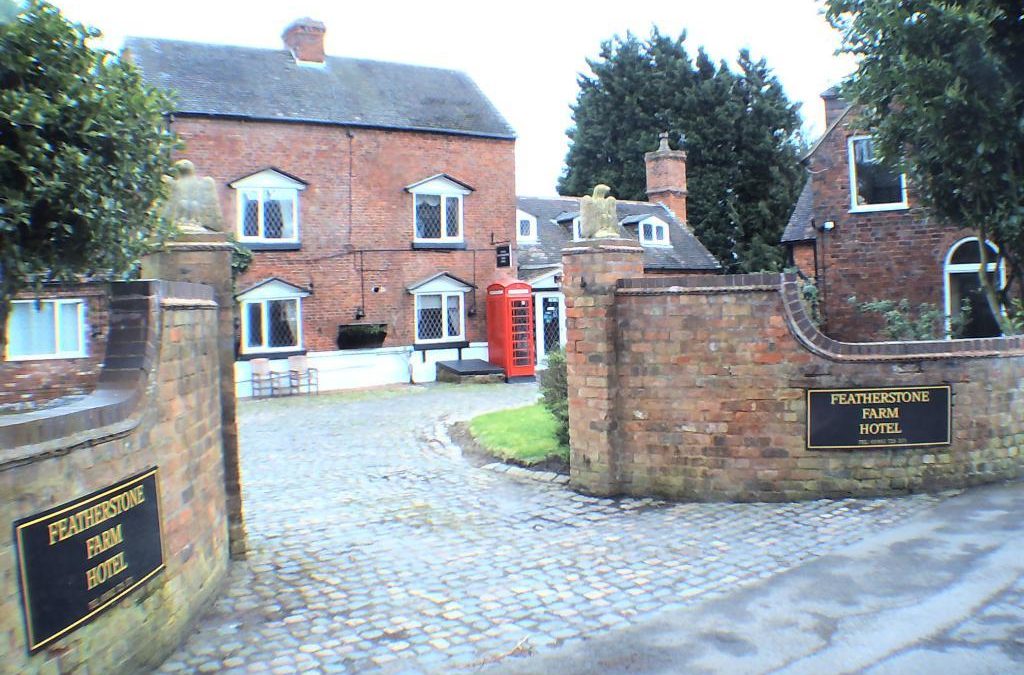 Featherstone Farm Hotel