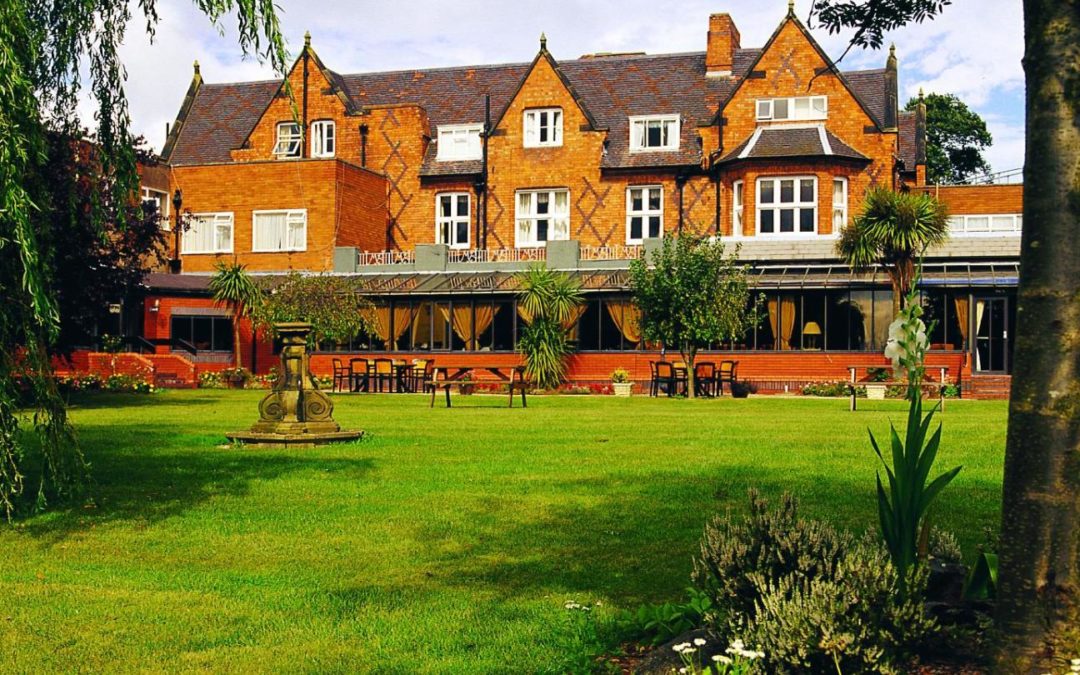 Mollington Banastre Hotel