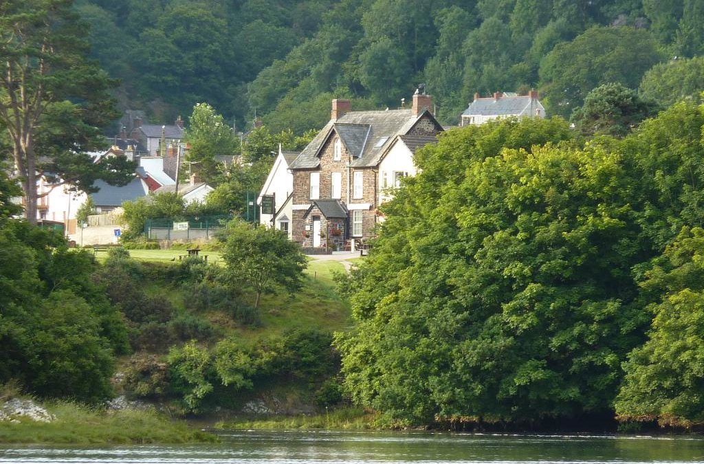 Teifi Netpool Inn