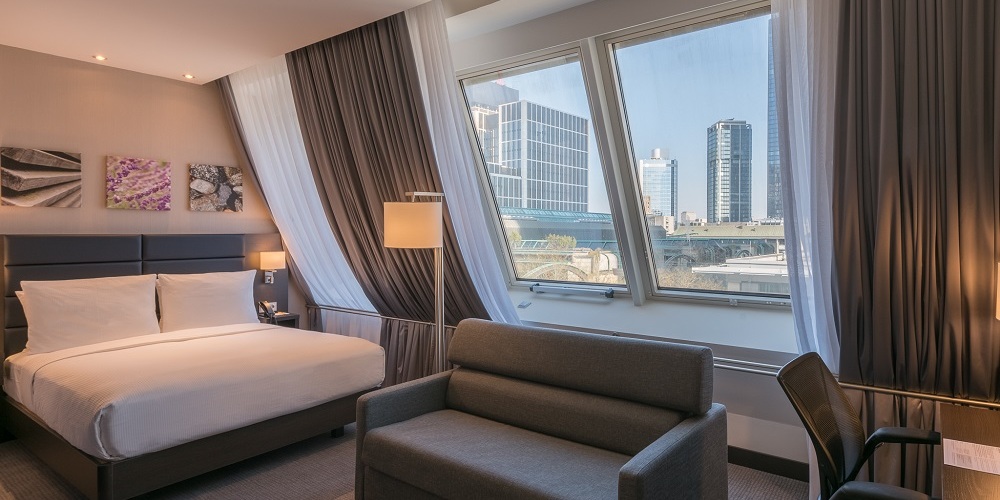 Hilotn Garden Inn Frankfurt City Centre