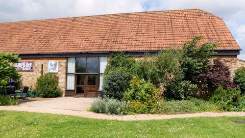 Kingfisherbarn Ltd
