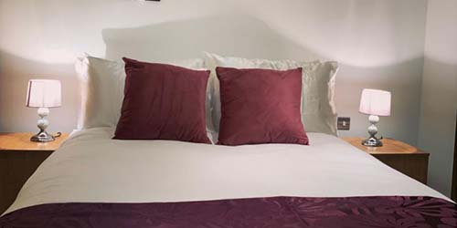 Modern Leeds City Apartment